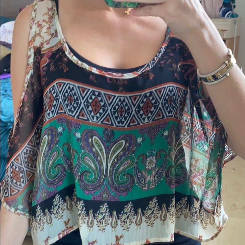 Boho Sheer cut out blouse - Picture 4 of 6